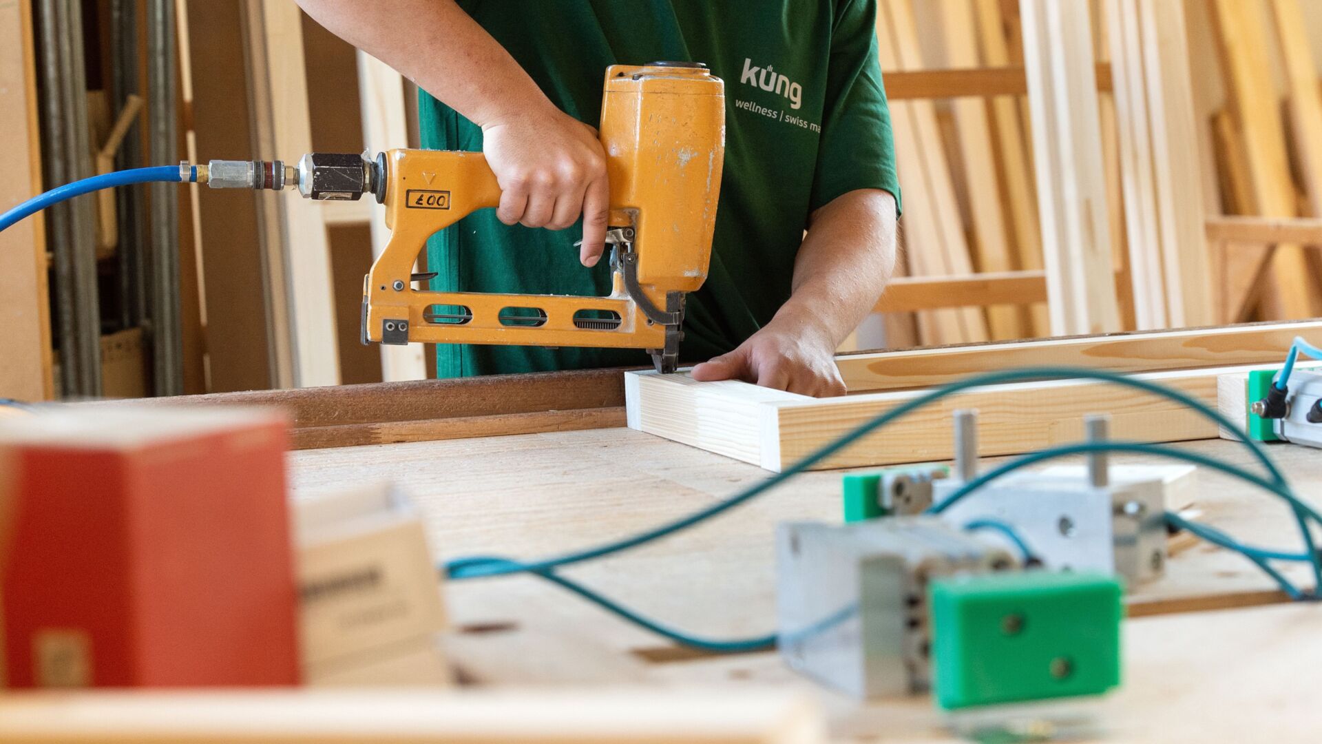 Kueng sauna produktion maschine min