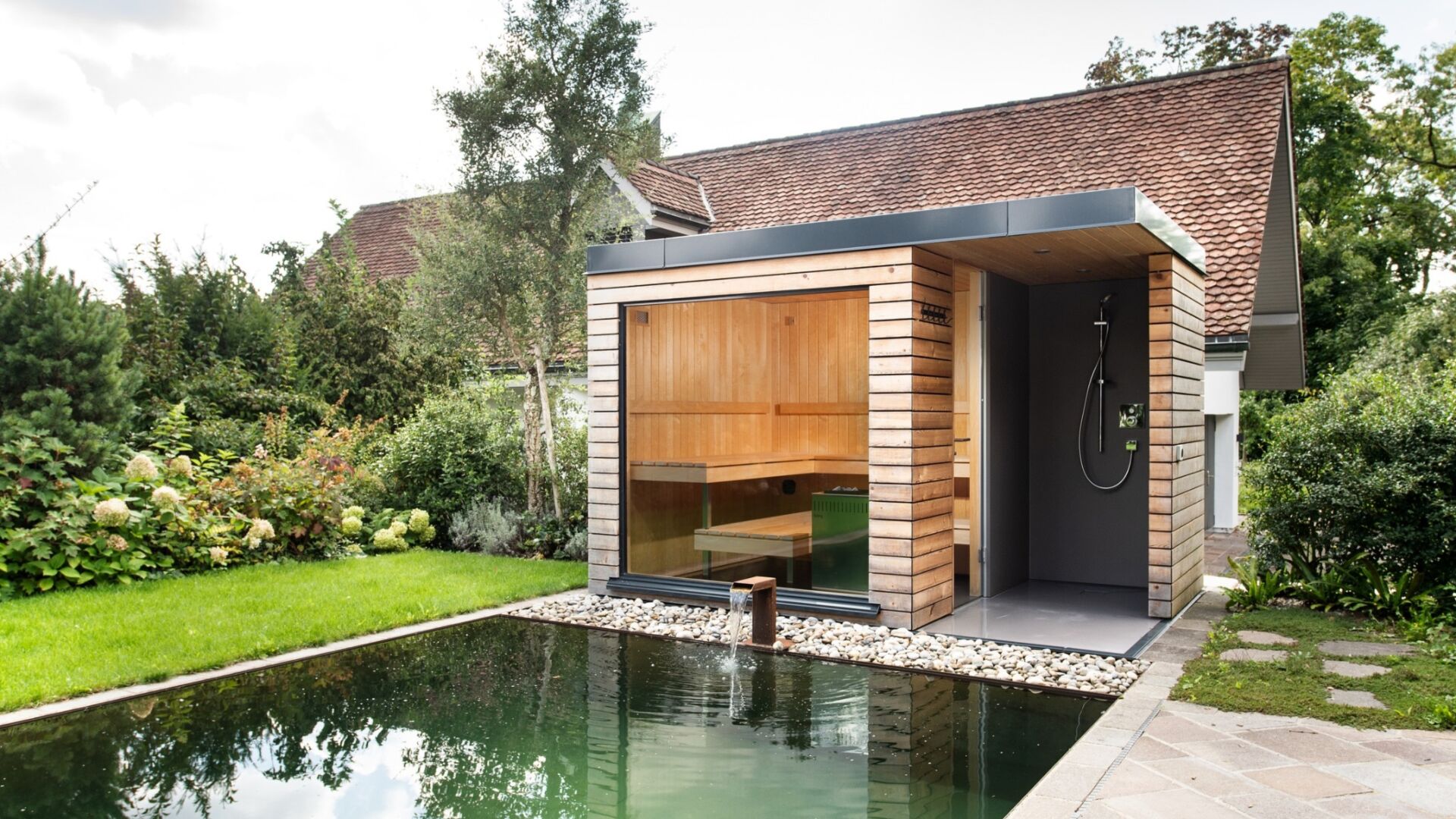 Kueng wellness nido outdoor aussensauna naturpool