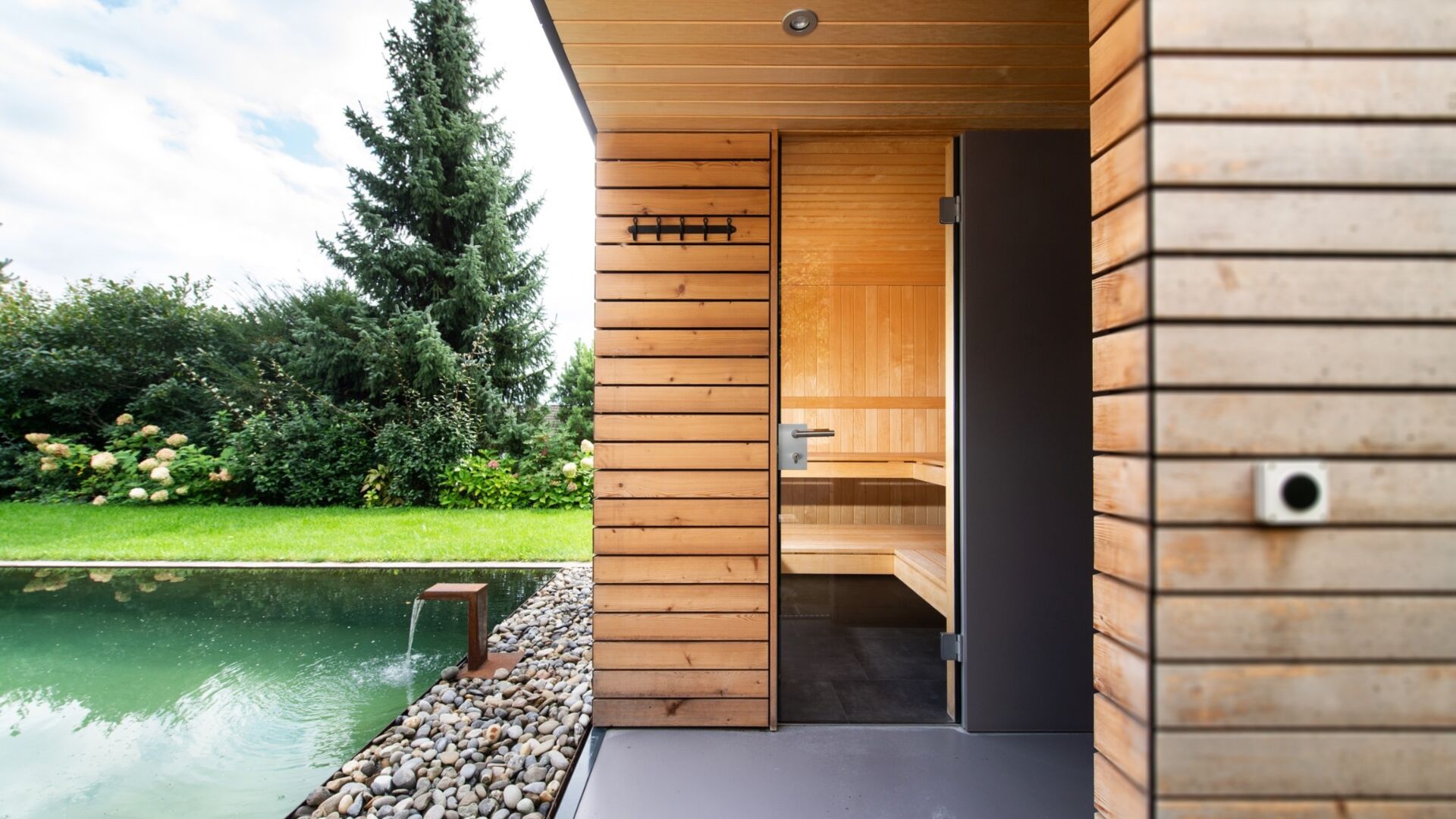 Kueng wellness nido outdoor aussensauna aussenansicht