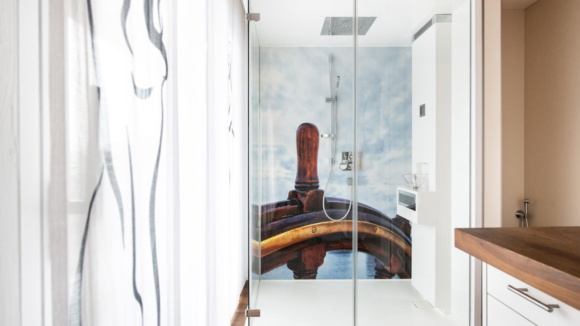 Lotus Dampdusche