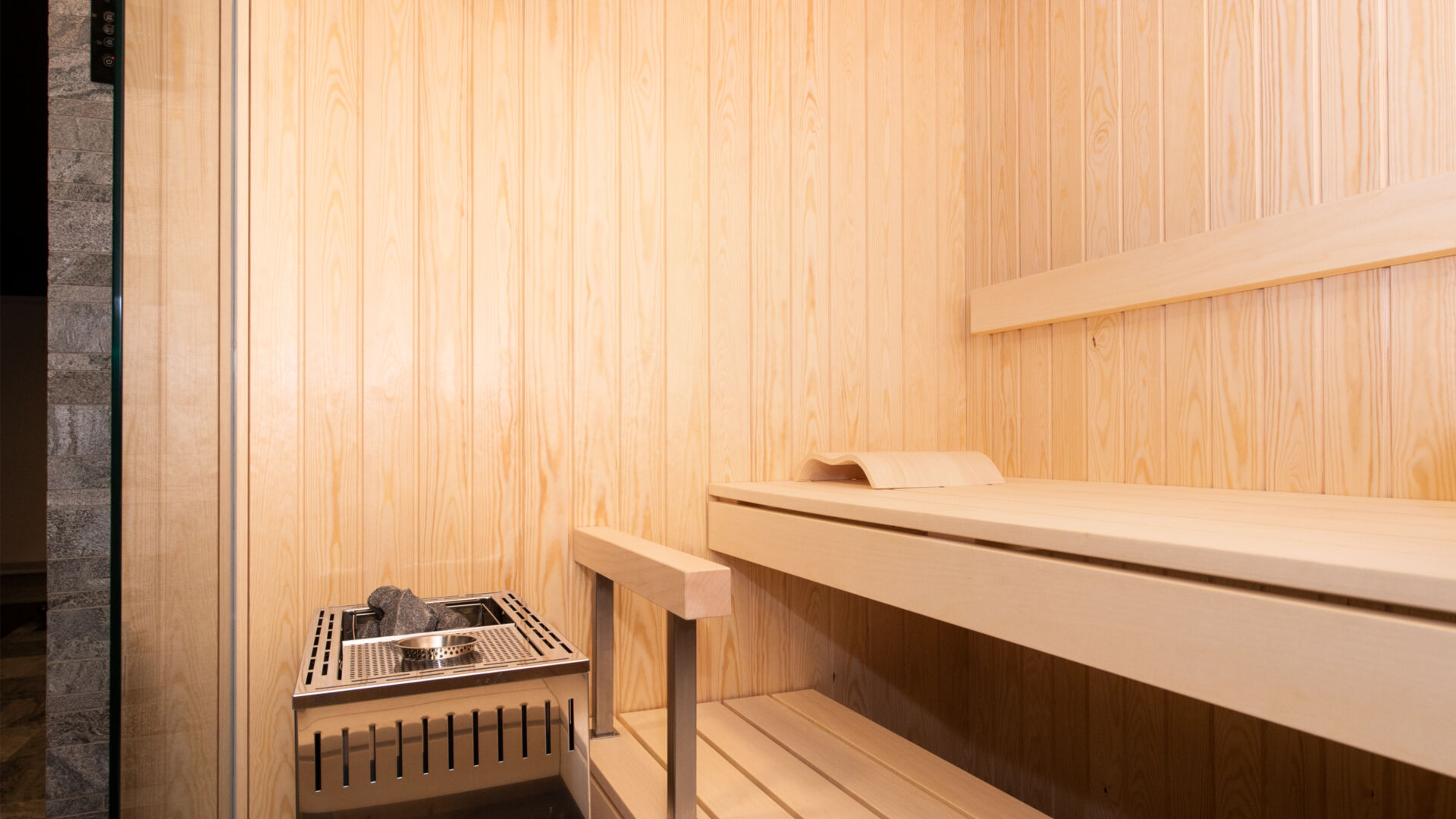 Kueng sauna nido indoor innenansicht querf