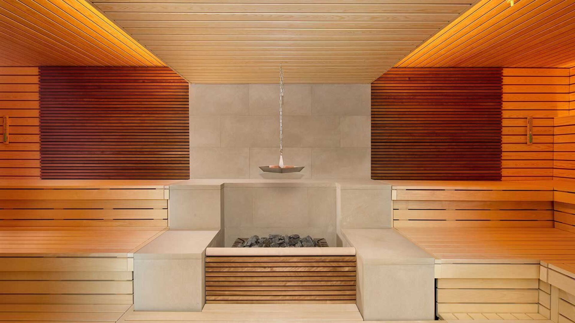 Kueng Sauna Finnische Sauna min