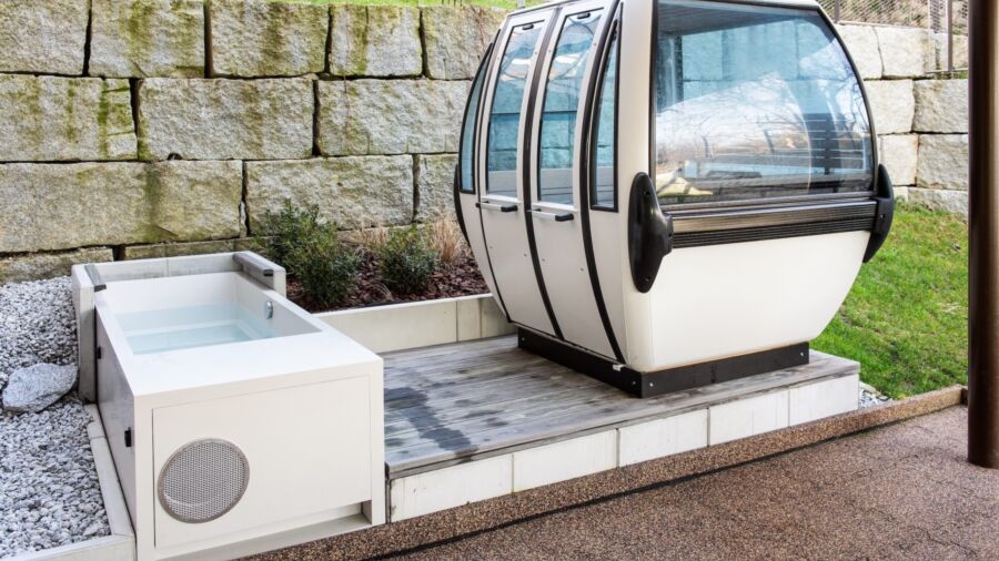 Kueng wellness saunagondel coldplunge