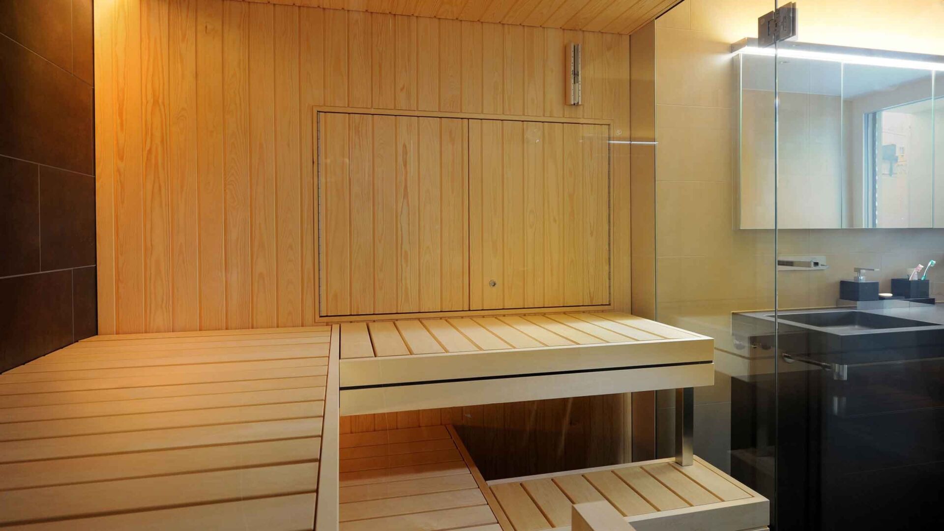 Kueng sauna wellness indoor privatespa entspannunghoch4 3