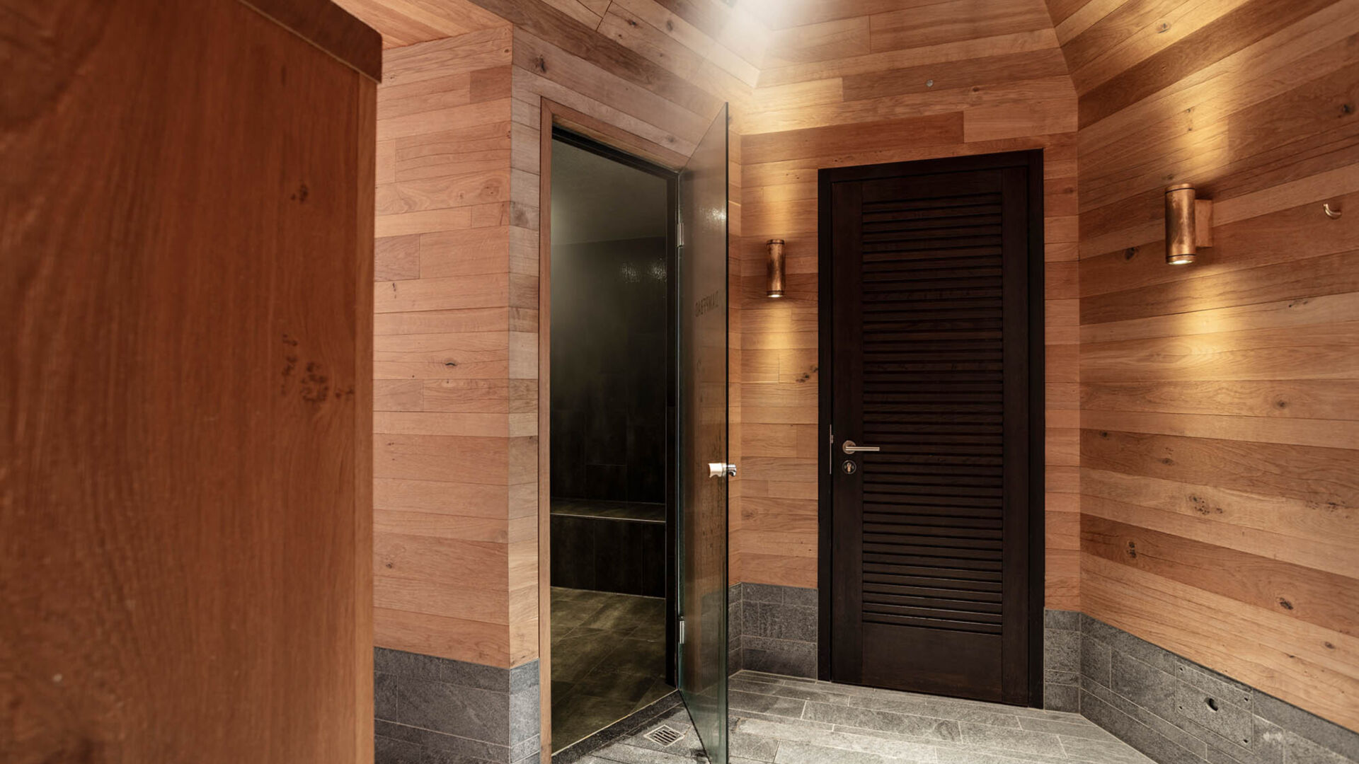 Kueng sauna wellness frutt family lodge hotel spa 2