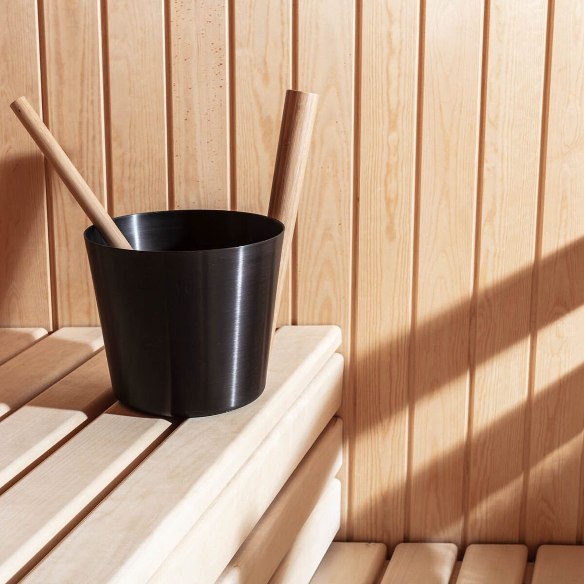 Kueng sauna wellness frutt family lodge hotel spa 9