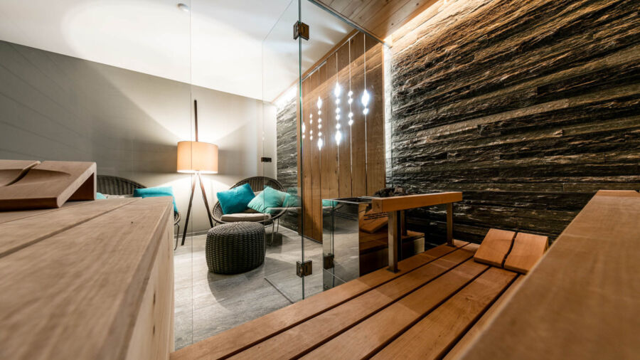 Kueng sauna wellness indoor kokon valserquarzit arvenholz 13