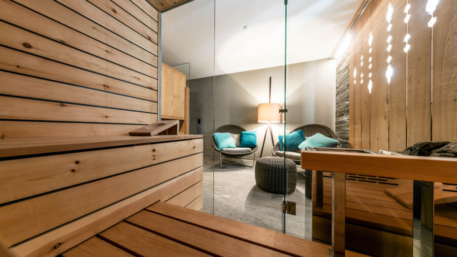 Kueng sauna wellness indoor kokon valserquarzit arvenholz 14