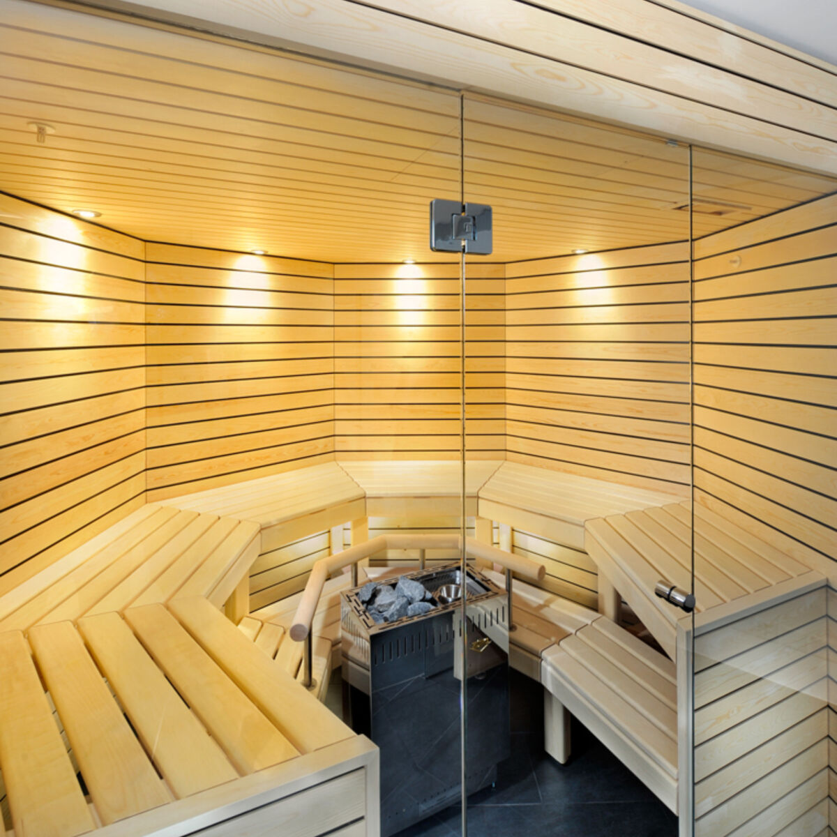 Kueng sauna wellness spaskulptur indoor polarkiefer 1