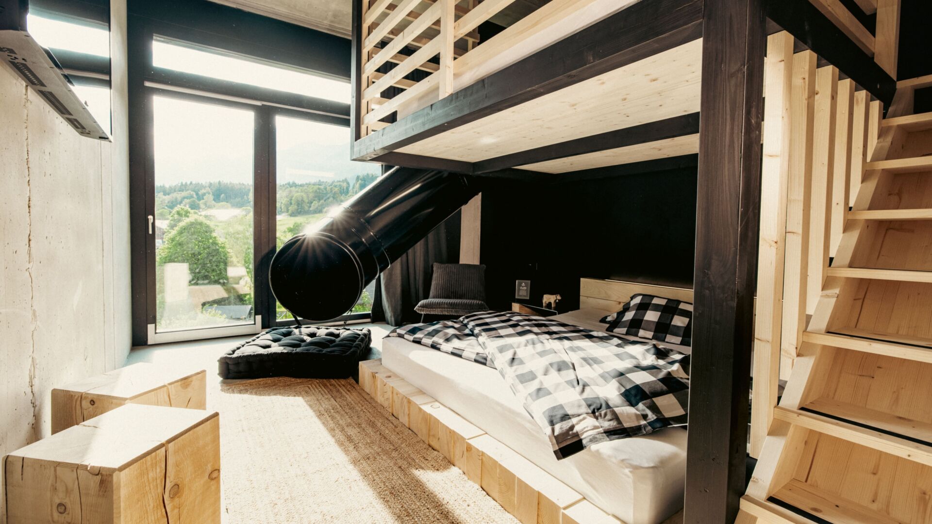 Kueng sauna wellness trauffer bretterhotel 24