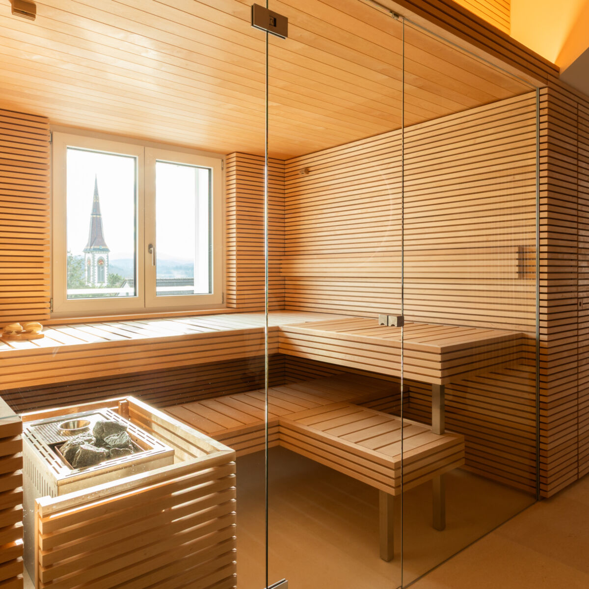 Kueng Wellness innensauna Fenster 1