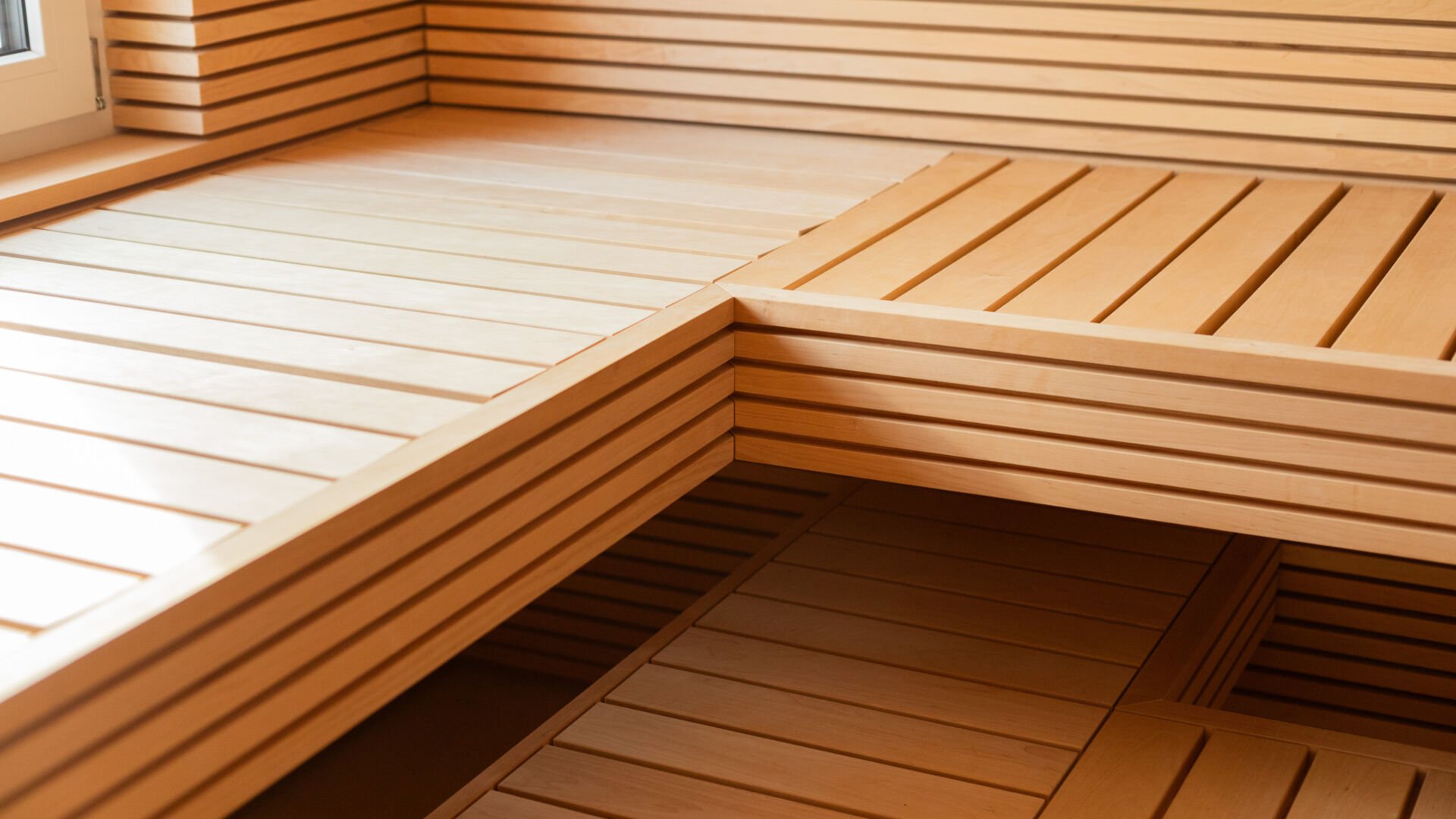 Kueng Wellness innensauna Fenster 4