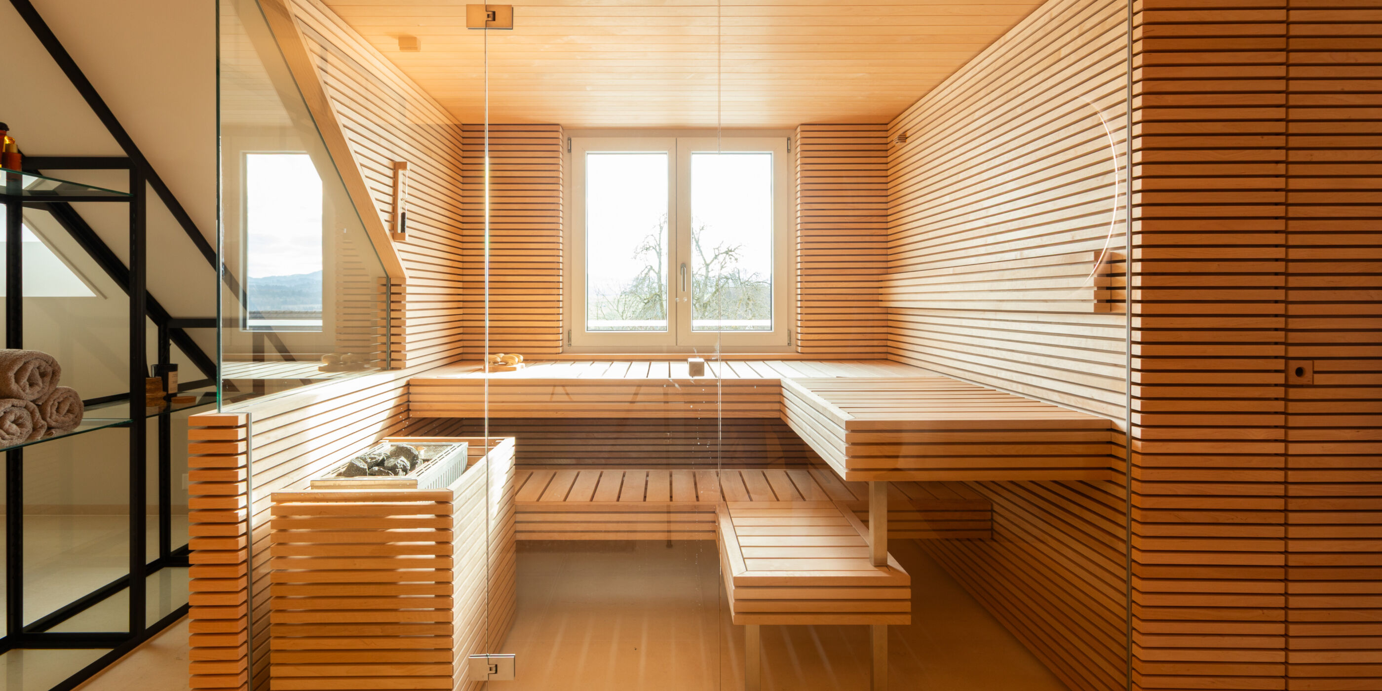 Kueng Wellness innensauna fenster 5