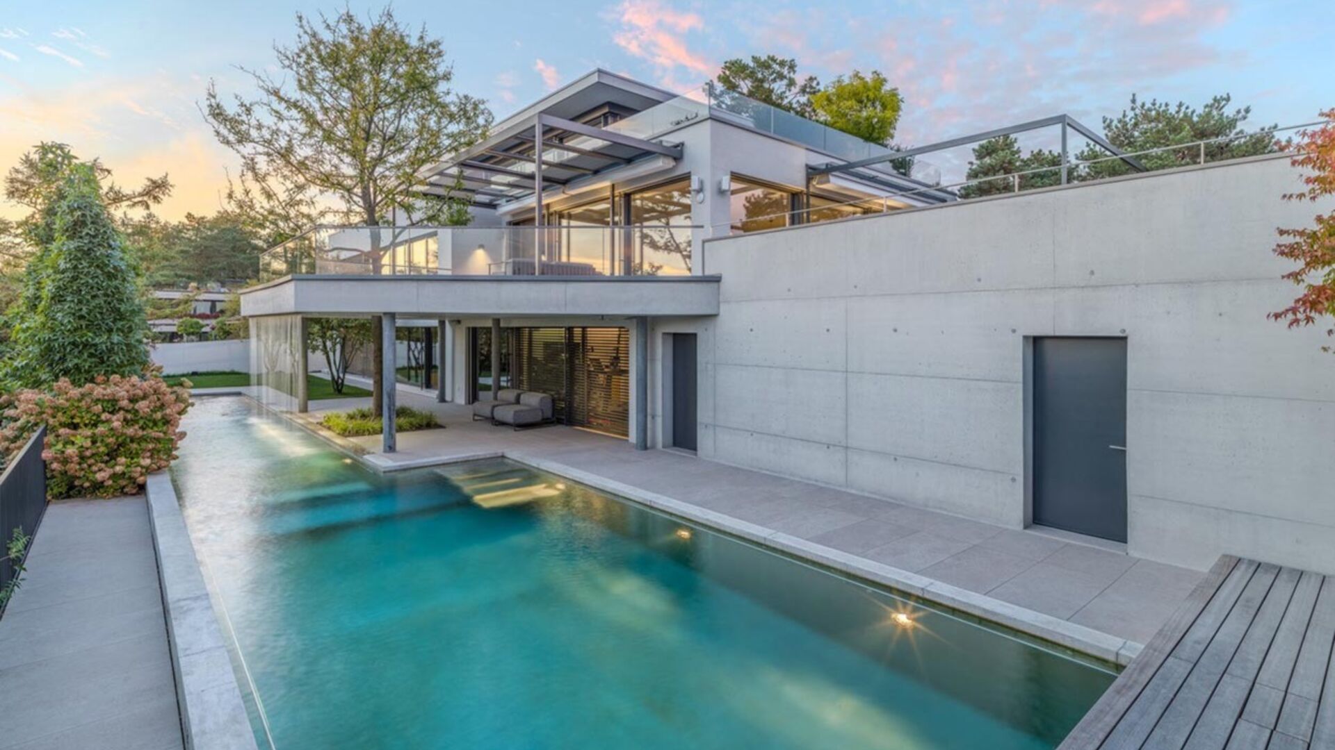 Kueng wellness Pool Betonpool Wasserfall Galerie