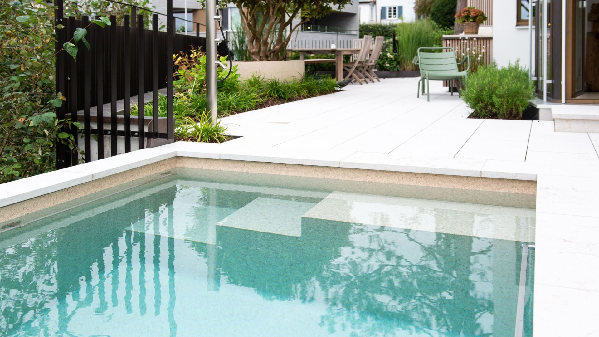 Kueng wellness bergmann pool 6 min