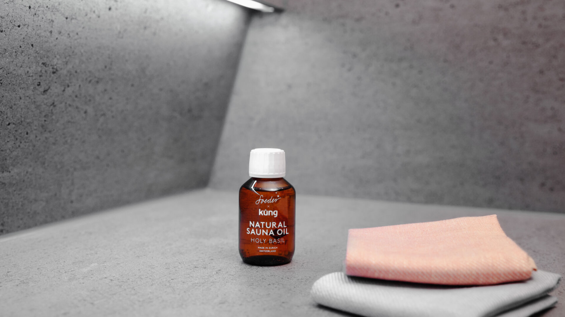 SC KUNG NATURALSAUNAOIL HOLYBASIL 03 HR