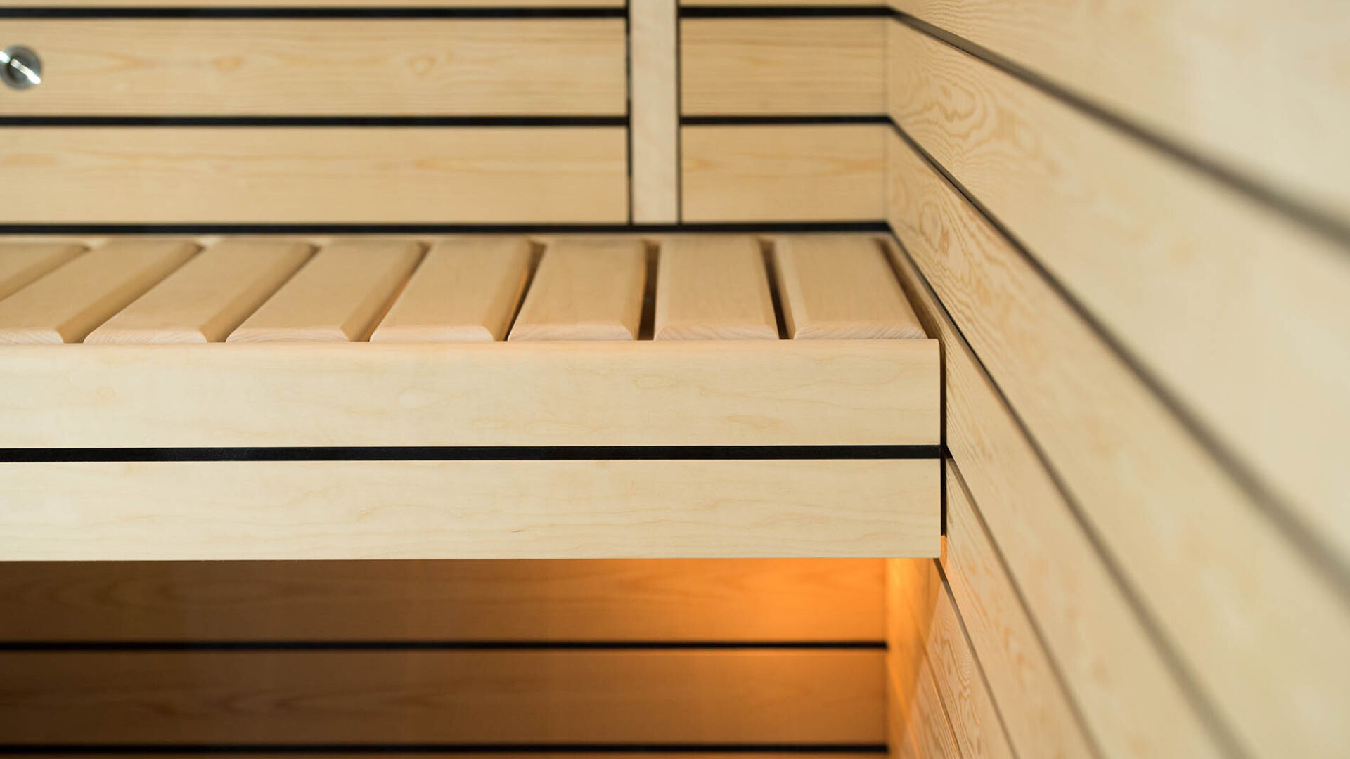 Kueng sauna wellness technik gefederte liegen 2