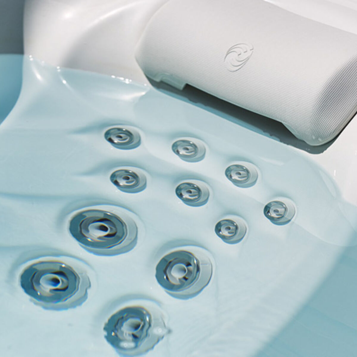 Kueng wellness whirlpool hotspring hydromassage