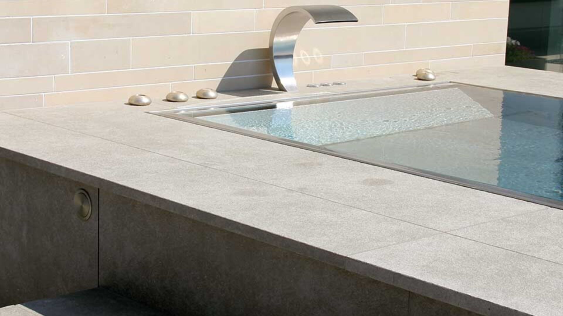 Private whirlpool chromstahl kueng wellness galerie