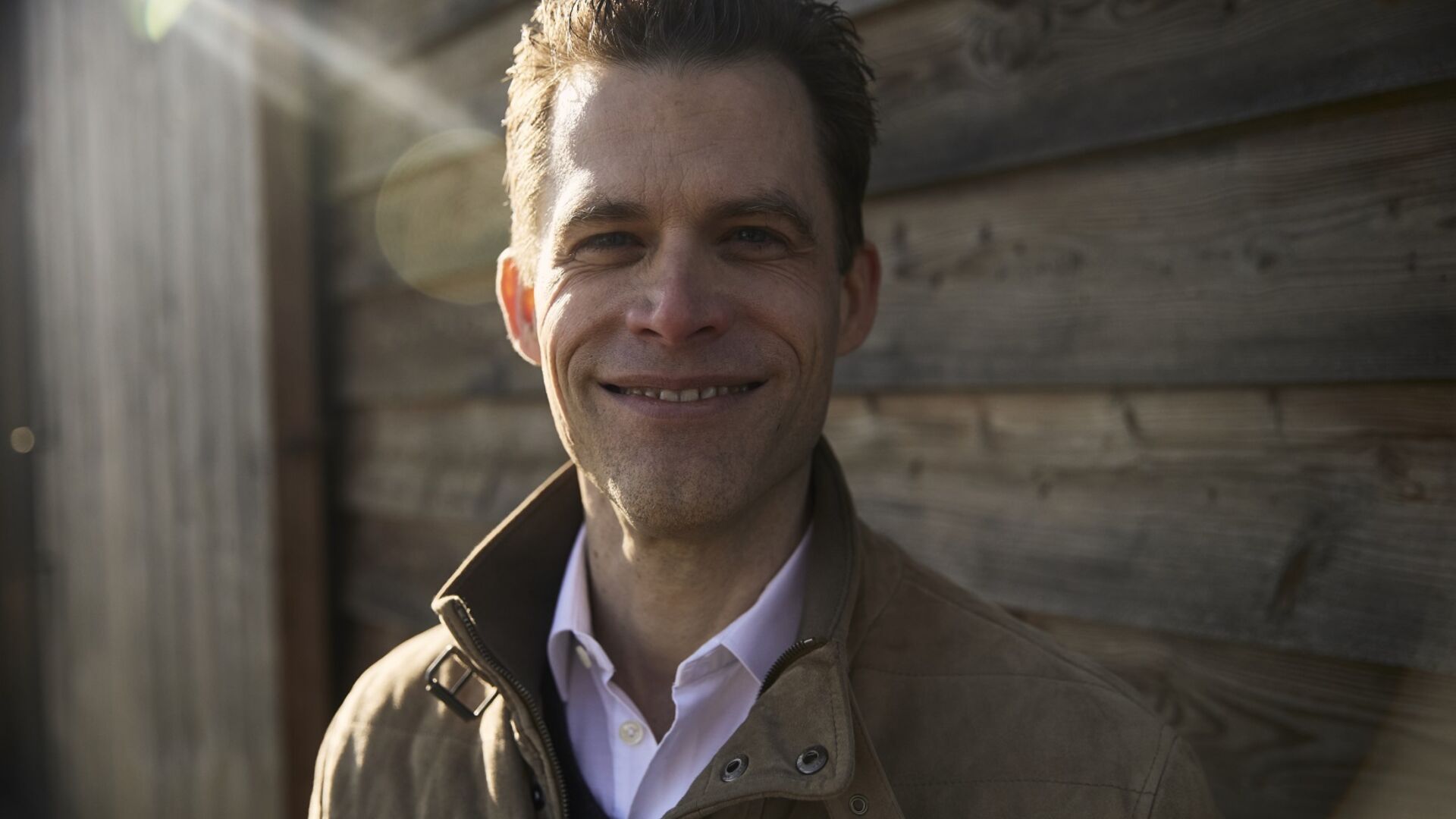 BAS KAST BY MIKE MEYER M6 A3965