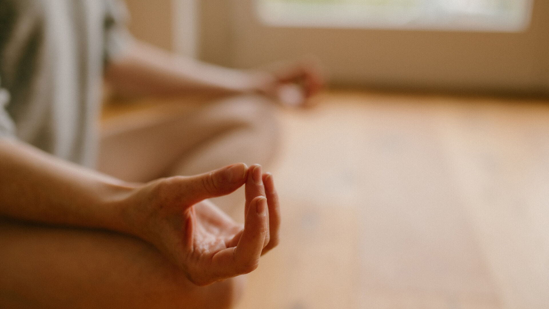 Hot yoga meditation kueng sauna wellness