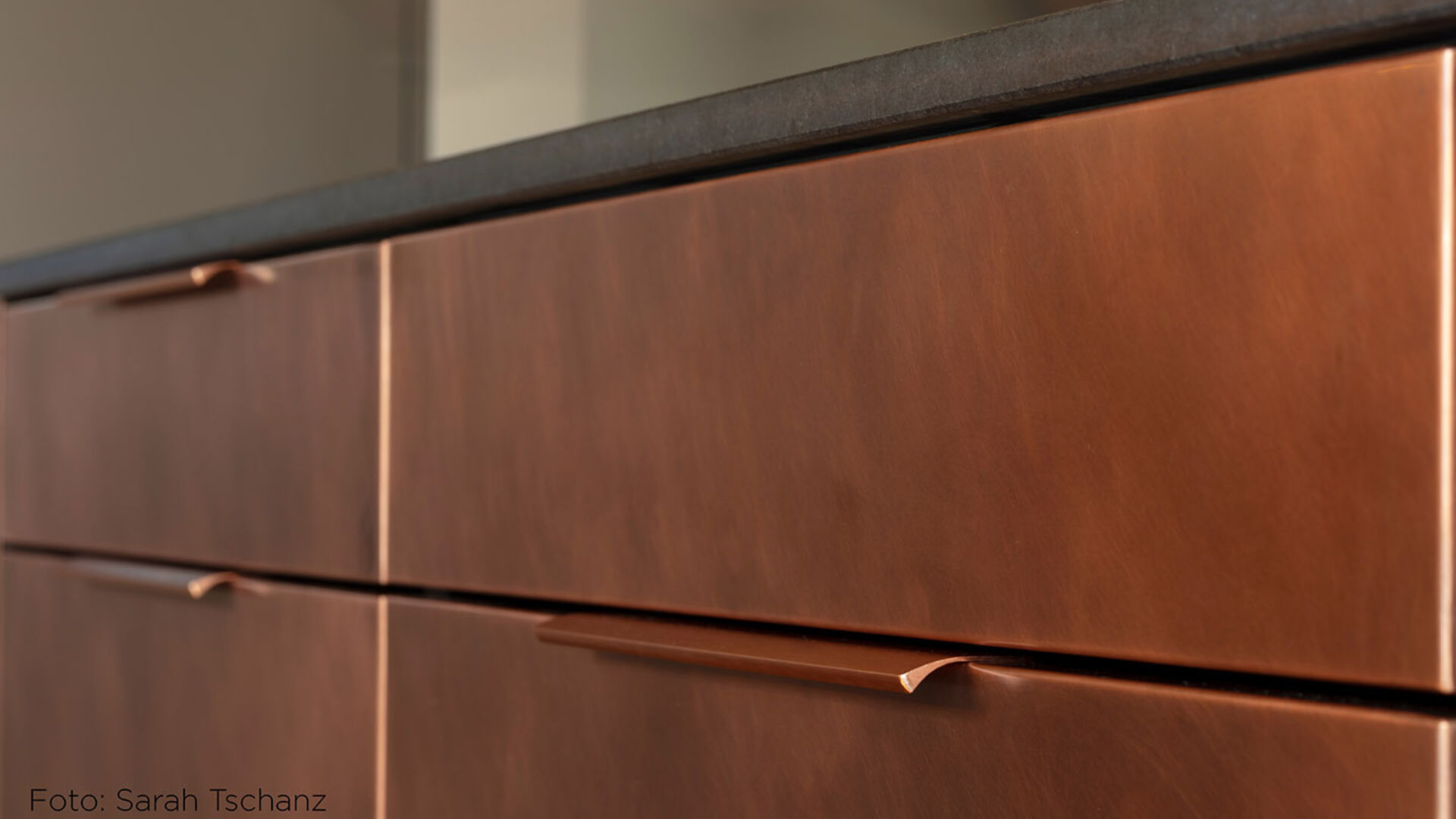 RAMA antico Front lr