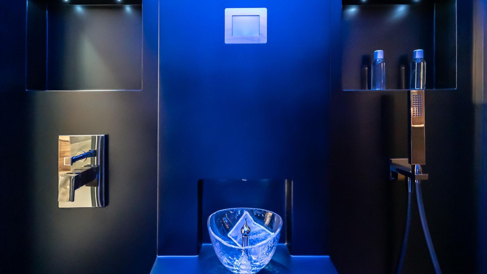 Kueng sauna wellness showroom bauarena 8