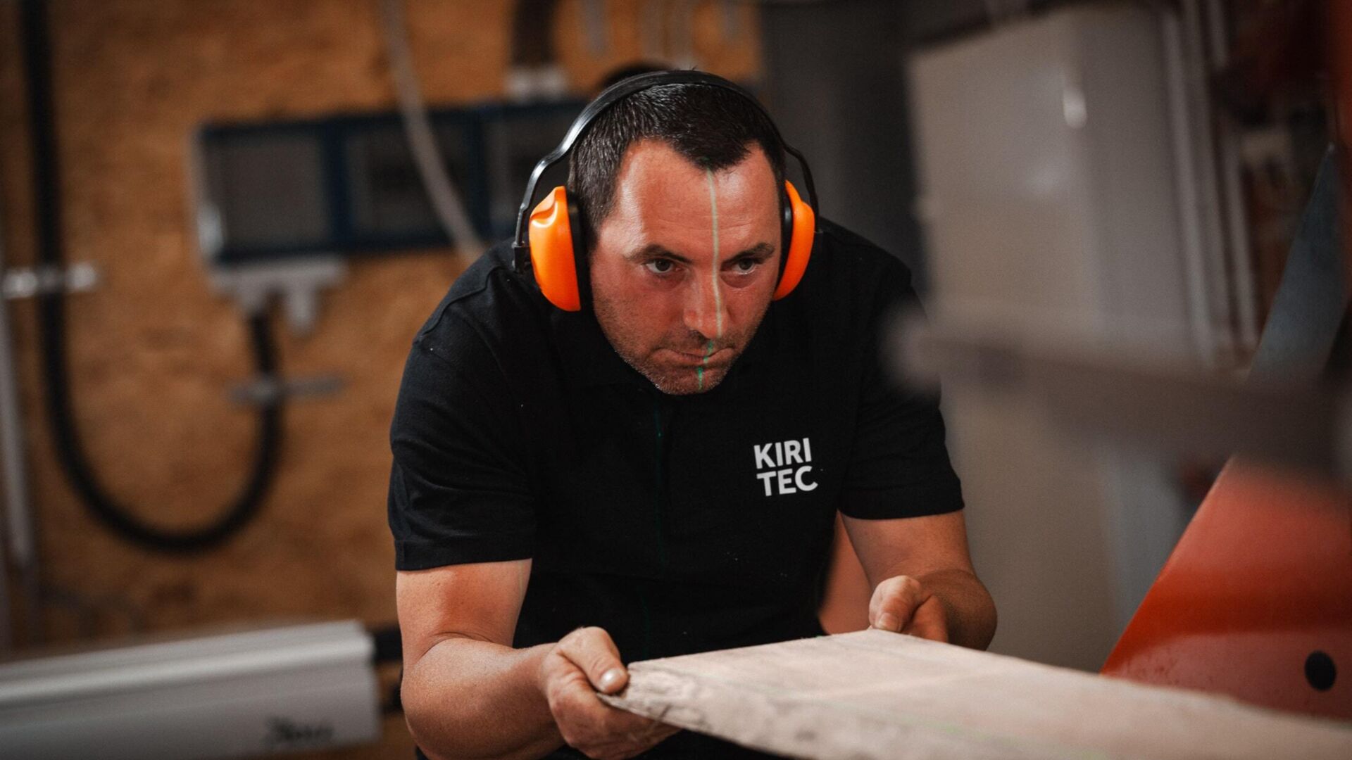 Kueng wellness kiri tec holz 1